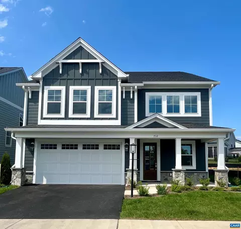 712 Arboleda Dr, Crozet, VA 22932