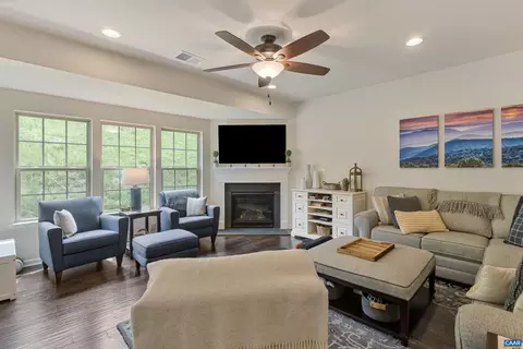 1252 Delphi Ln, Charlottesville, VA 22911 photo 9