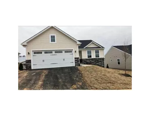 4580 Dunbar St, Harrisonburg, VA 22801