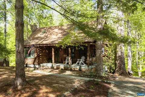 17 Dogleg Rd, Palmyra, VA 22963 photo 2