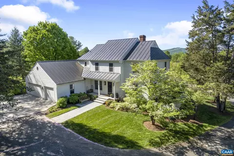 1636 Franklin Dr, Charlottesville, VA 22911
