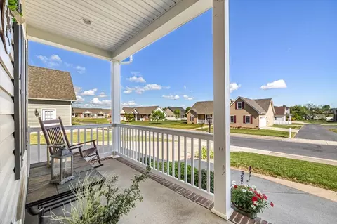 20 Old Oak Dr, Stuarts Draft, VA 24477 photo 41