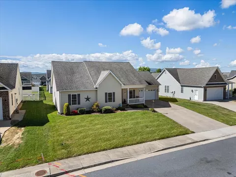 20 Old Oak Dr, Stuarts Draft, VA 24477 photo 36