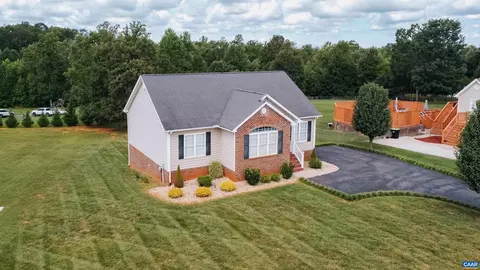 266 Frost Dr, Concord, VA 24538