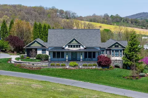 112 Camden Pl, Harrisonburg, VA 22801