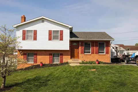 137 Second St, Broadway, VA 22815