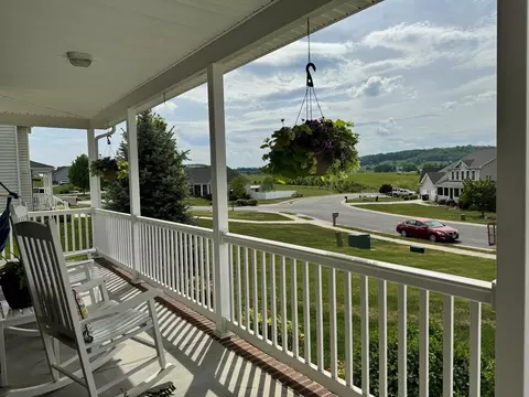 211 Rustic Ave, Broadway, VA 22815 photo 9