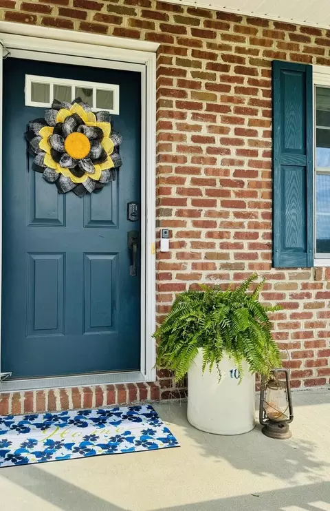 211 Rustic Ave, Broadway, VA 22815 photo 5