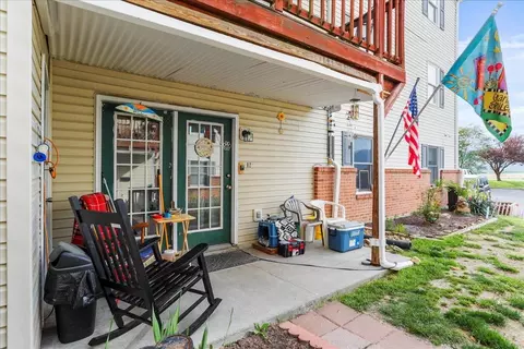 1284 Ox Rd #B2, Woodstock, VA 22664