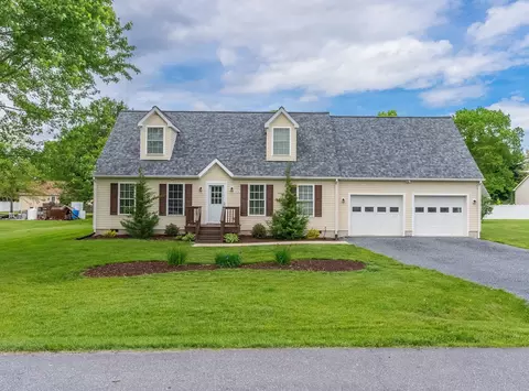 304 16th St, Grottoes, VA 24441