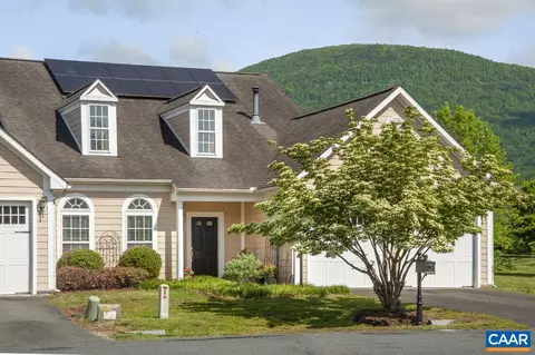 20 Apple Blossom Ct, Nellysford, VA 22958