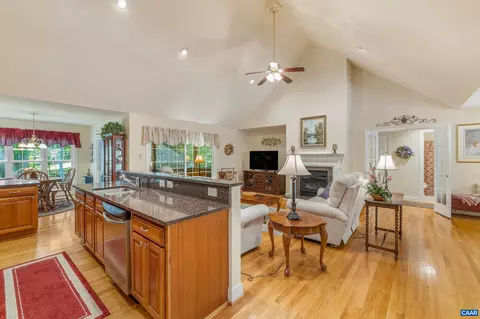 8 Locks Rd, Palmyra, VA 22963 photo 9
