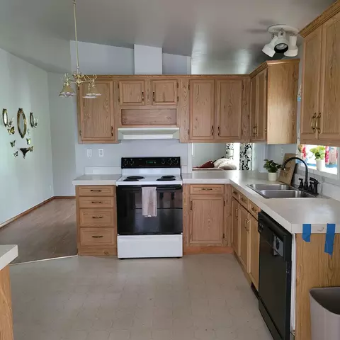 243 Dodge St, Stuarts Draft, VA 24477 photo 4