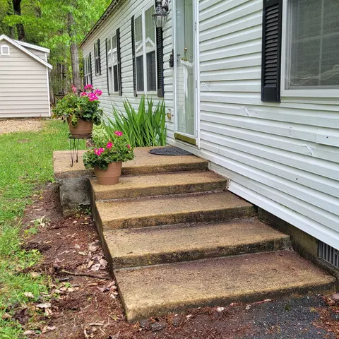 243 Dodge St, Stuarts Draft, VA 24477 photo 38