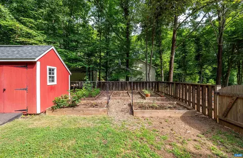 4 Adrian Ct, Palmyra, VA 22963 photo 8