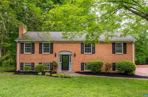 555 Stonefield Cir, Earlysville, VA 22936