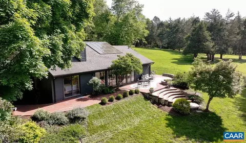 2570 Andrew Ln, Charlottesville, VA 22901