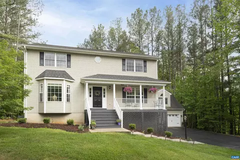 70 Magnolia Ct, Barboursville, VA 22923