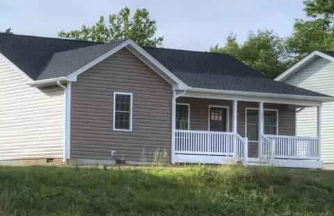 337 N Delphine Ave N, Waynesboro, VA 22980