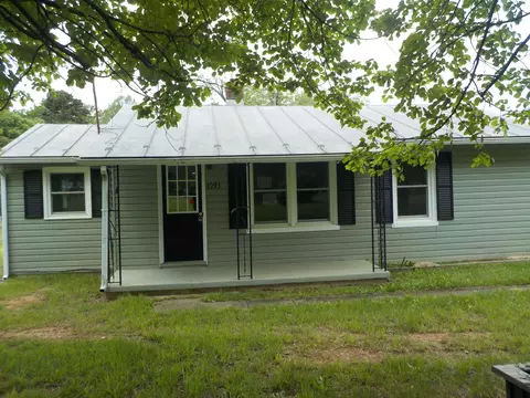 4993 Columbia Rd, Gordonsville, VA 22942