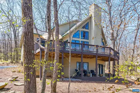 370 Timber Camp Dr, Wintergreen Resort, VA 22967