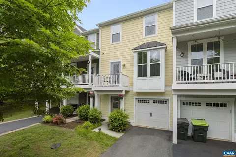 1497 Wickham Pond Dr, Charlottesville, VA 22901