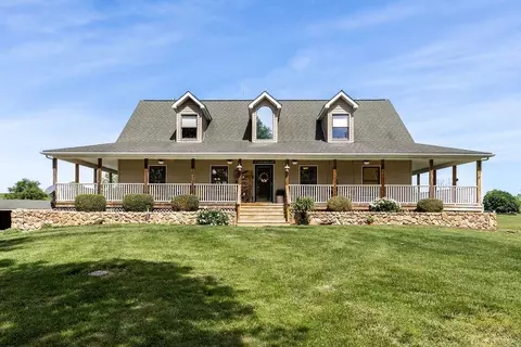1476 Guthrie Rd, Staunton, VA 24401