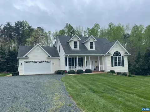 5589 Three Notch Rd, Louisa, VA 23093 photo 2
