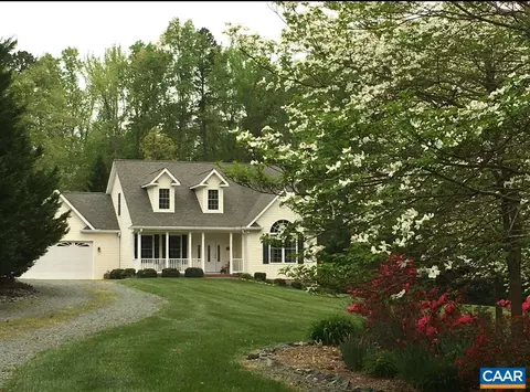 5589 Three Notch Rd, Louisa, VA 23093 photo 3