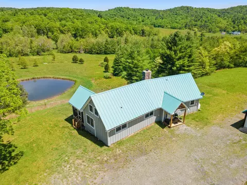 715 Davis Run, VA 24458 photo 19