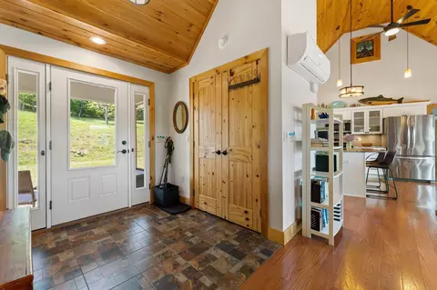 715 Davis Run, VA 24458 photo 23