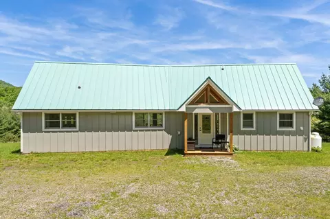 715 Davis Run, VA 24458 photo 2
