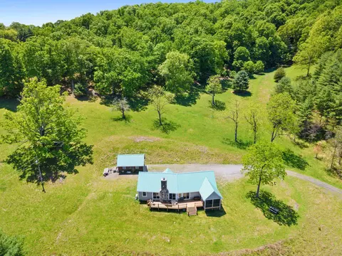 715 Davis Run, VA 24458 photo 16