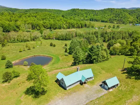715 Davis Run, VA 24458 photo 18