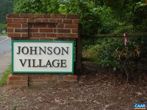 601 Shamrock Rd, Charlottesville, VA 22903