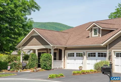170 Rosewood Dr, Nellysford, VA 22958