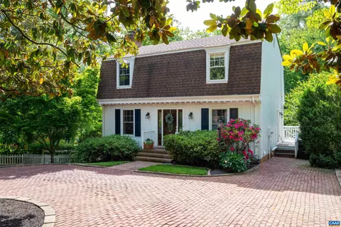102 Surrey Rd, Charlottesville, VA 22903