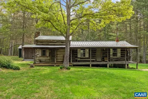 208 Jakes Ln, Deerfield, VA 24432