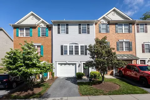 1398 Verdant Spring Ln, Harrisonburg, VA 22801
