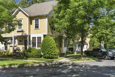 101 Melbourne Park #E, Charlottesville, VA 22901