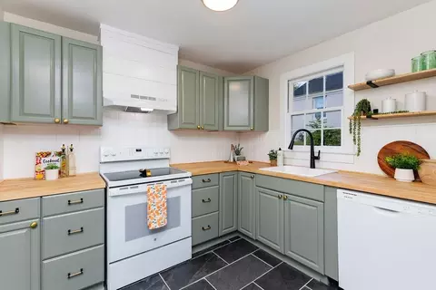 116 Valley Rd, Waynesboro, VA 22980 photo 3