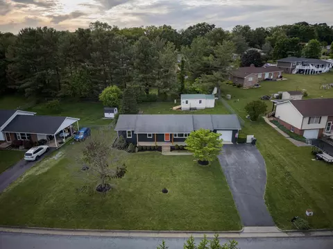 204 Cambridge Dr, Stuarts Draft, VA 24477 photo 50