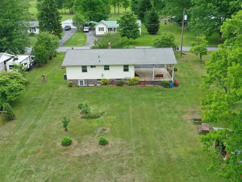 120 Cliffview Dr, Covington, VA 24426 photo 6