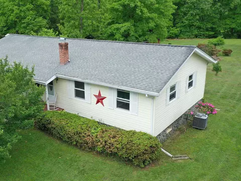 120 Cliffview Dr, Covington, VA 24426 photo 5