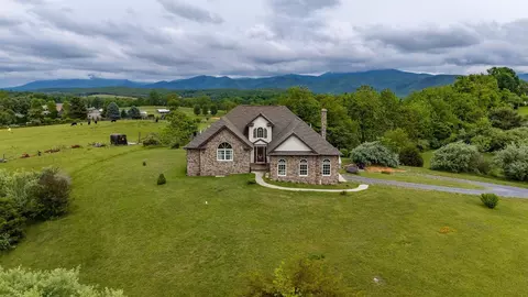 115 Fairfield Estates Dr, Raphine, VA 24472 photo 63