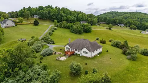 115 Fairfield Estates Dr, Raphine, VA 24472 photo 70