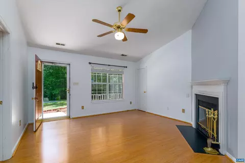 17 Riverside Dr, Palmyra, VA 22963 photo 6