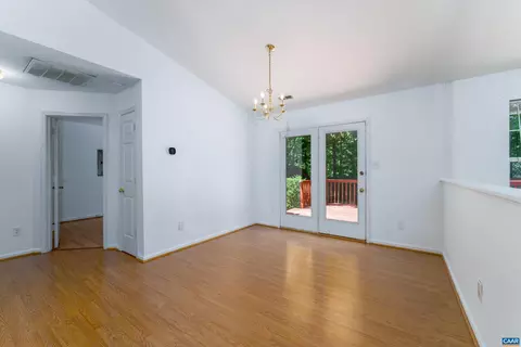 17 Riverside Dr, Palmyra, VA 22963 photo 9