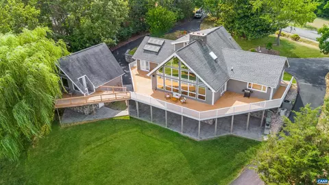 420 Deerpath Rd, Hardy, VA 24101 photo 7