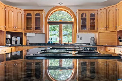 420 Deerpath Rd, Hardy, VA 24101 photo 16